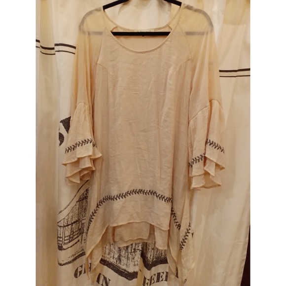 indigo soul Tops - Indigo Soul Beige Embroidered Bell Sleeve Tunic Top XL